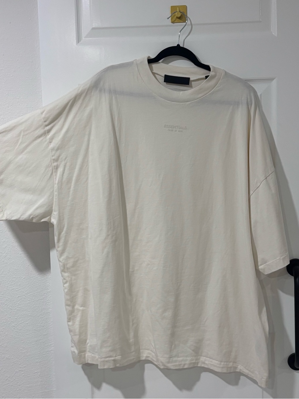 Essentials Fear of God White Embossed Logo T-Shirt